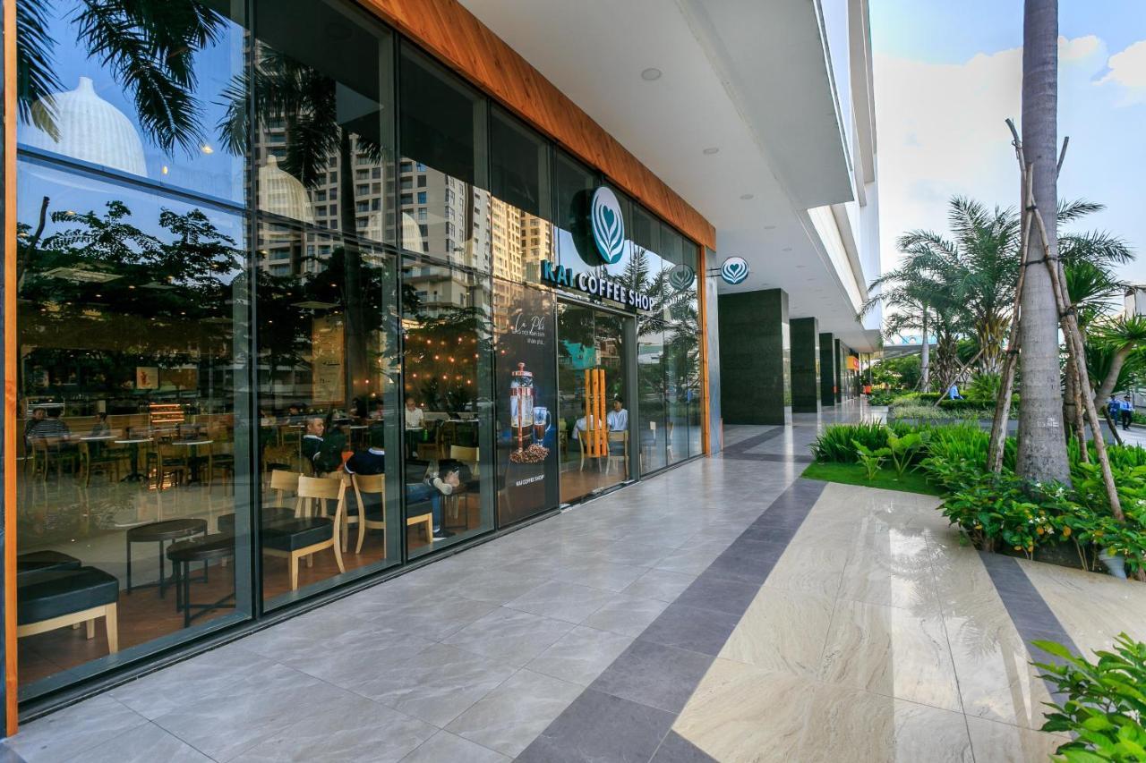 River Gate Building - Le Meridien Pool & Gym Хошимін Екстер'єр фото